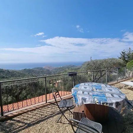 Casa Della Mimosa شقة
