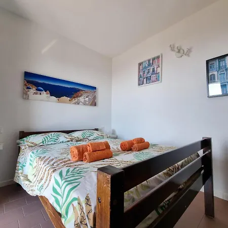 Casa Della Mimosa شقة إمبيريا