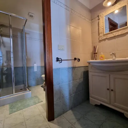 Casa Della Mimosa شقة إمبيريا