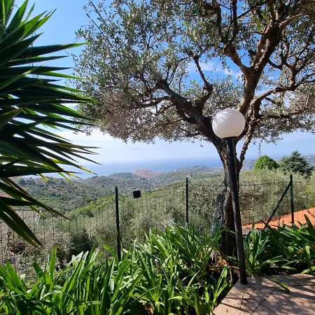 Casa Della Mimosa * إمبيريا