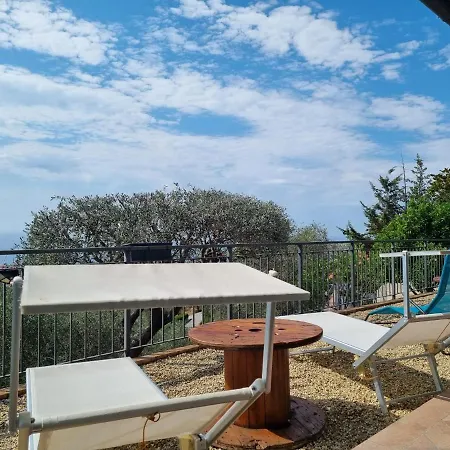 Casa Della Mimosa * إمبيريا