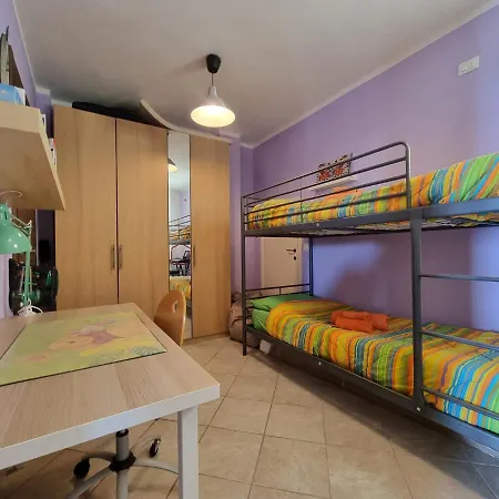 Casa Della Mimosa شقة إمبيريا